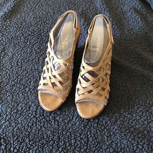 Wedge sandals